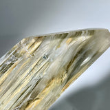 AMPHIBOLE QUARTZ FREEFROM